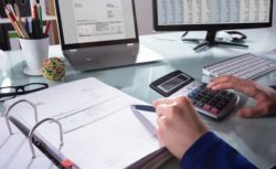 Şirketlerde Dijital Defter Zorunluluğu Başlıyor: Kâğıt Uygulama Tarihe Karışıyor