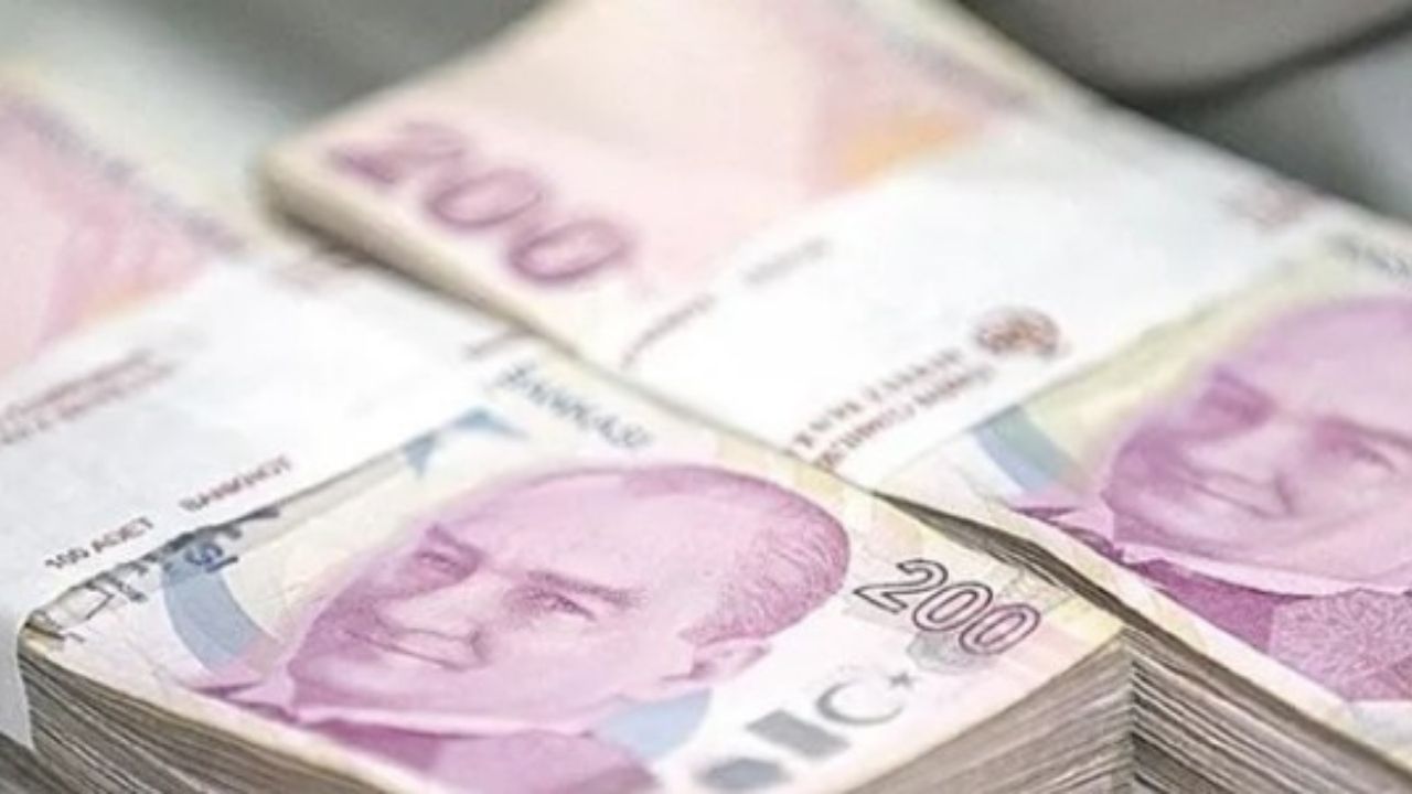 Meclis Gündemindeki 100 Bin TL Kredi İddiası Vatandaşları Harekete Geçirdi