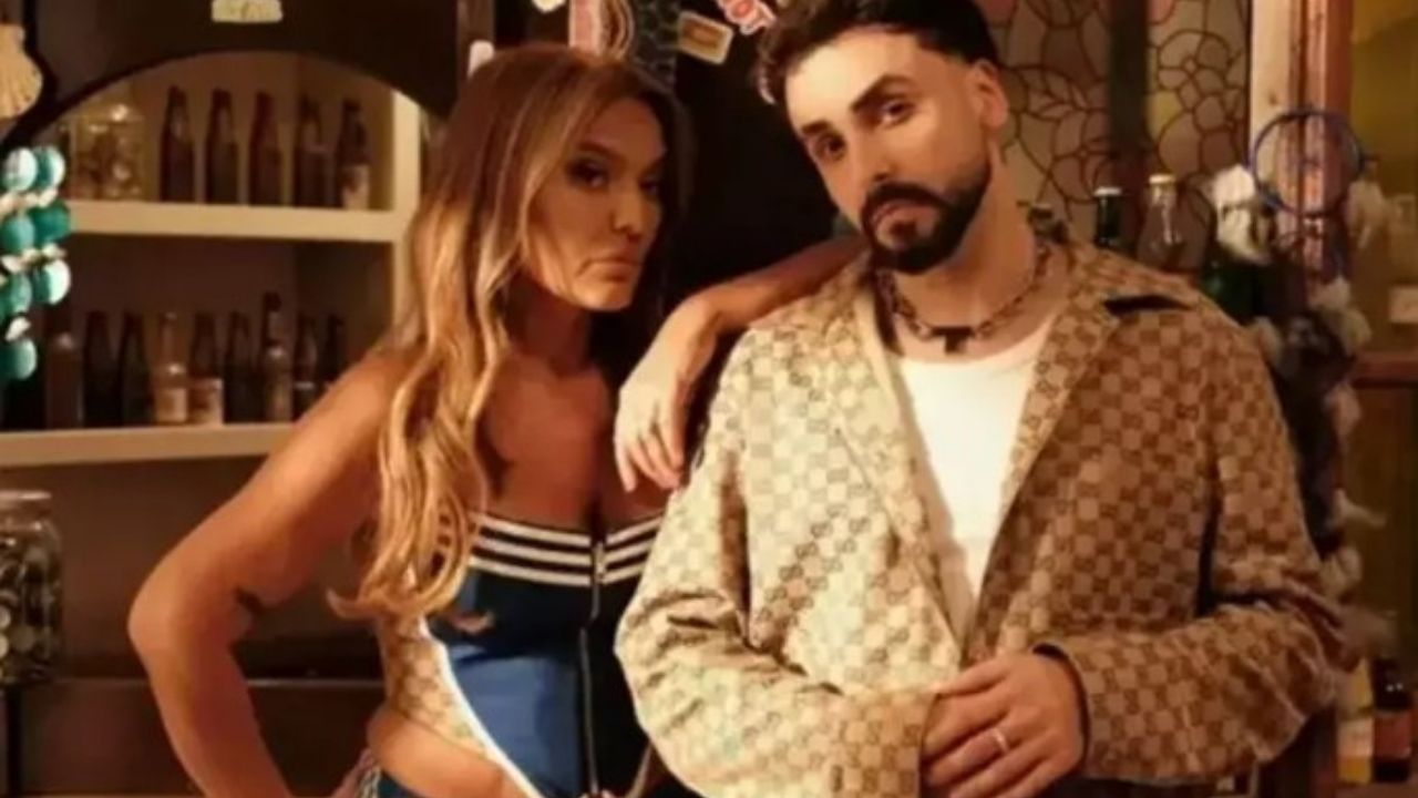 Demet Akalın’dan Sefo’ya Duygusal Teşekkür: “Beni Eski Parlak Günlerime Götürdü”